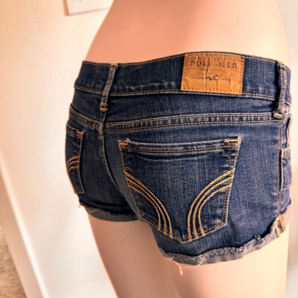 Hollister Jean shorts - Picture 5 of 9